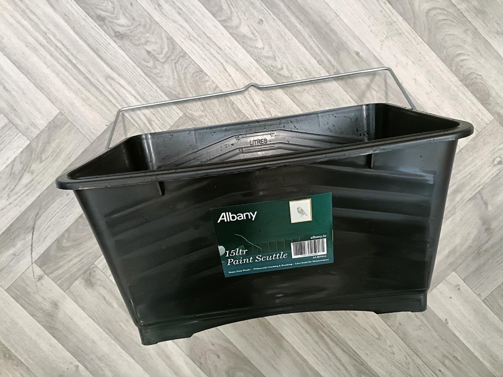 15ltr Paint Scuttle (€4.20)